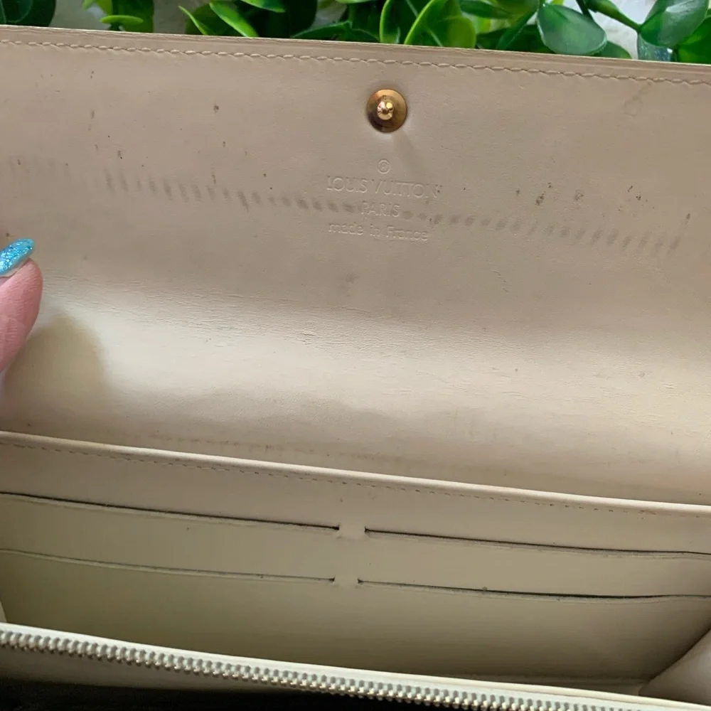 Louis Vuitton Monogram Vernis Portefeuille Sarah M91466 Long Wallet Unisex - Picture 7 of 13